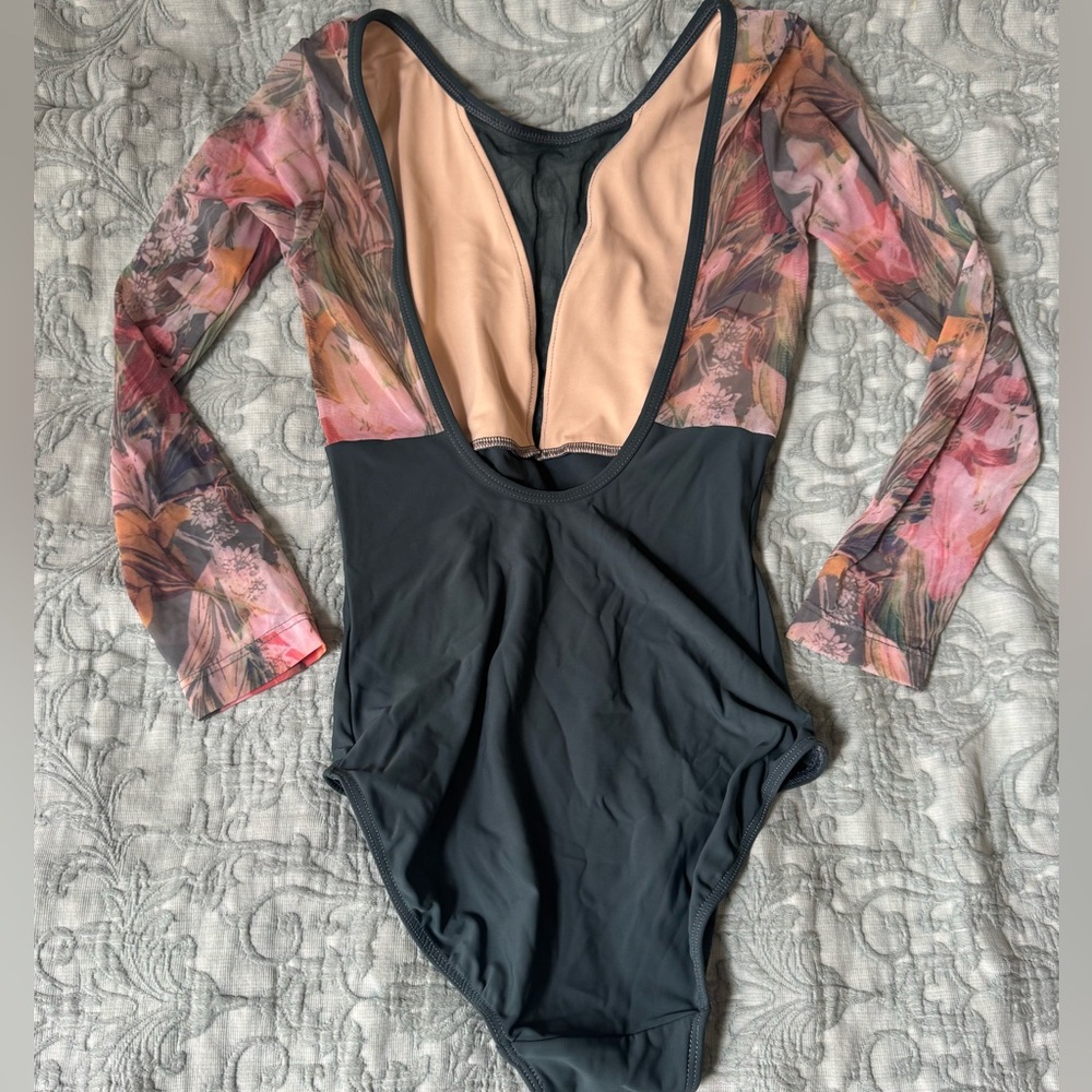 Eleve Dancewear long sleeve mesh floral & hunter green ballet leotard sz S - Picture 5 of 11